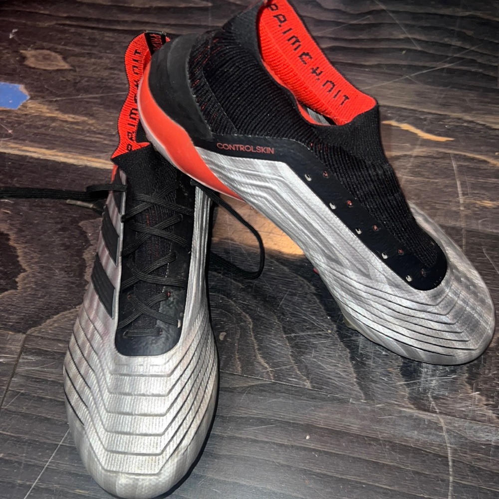 Adidas prime knit Predator cleats